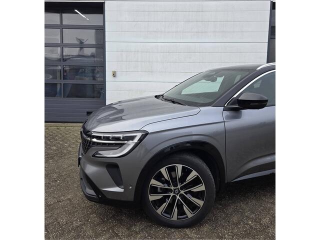 Renault Austral 1.2 E-Tech full hybrid 200 PK techno | Panoramisch glasdak met jaloezie | 360 camera | Groot scherm | NAVI-google | ECC gescheiden | Pack Safety |