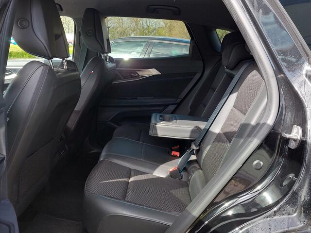 Renault Austral 1.2 E-Tech Full Hybrid 200 Iconic Esprit Alpine | Navi | Apple Carplay | Clima | Adap.Cruise | Led Koplampen | Sfeerverlichting | Keyless Entry | Pdc V+A+Assist+360 Camera | 20''lm | Trekhaak