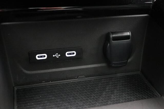 Renault Austral mild hybrid 160pk X-Tronic techno | Elektrische achterklep | Elektrisch verstelbare stoelen met geheugen | Panorama dak | Stoel en stuurverwarming | Voorruitverwarming |