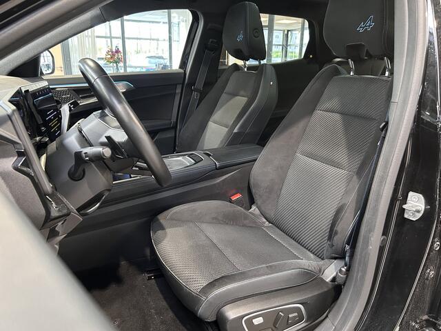 Renault Austral 1.2 E-Tech full hybrid 200 Iconic Esprit Alpine | 4 Control | Pano | Adapt. Cruise | Harman Kardon | Elektr. Achterklep | 360 Camera | 20" LMV | All season banden |