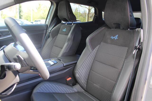 Renault Austral 1.2 E-Tech full hybrid 200 iconic esprit Alpine | Adaptieve Cruise Control | Dodehoek Detectie | Stoel en Stuurverwarming |