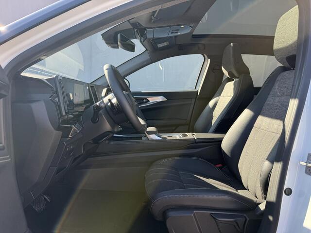 Renault Austral E-Tech full hybrid 200 techno / Panoramadak / Fabrieksgarantie tot 03-2027 / 360 Camera / Adaptieve Cruise / Dodehoek / Navigatie / Apple Carplay & Android Auto / DAB /