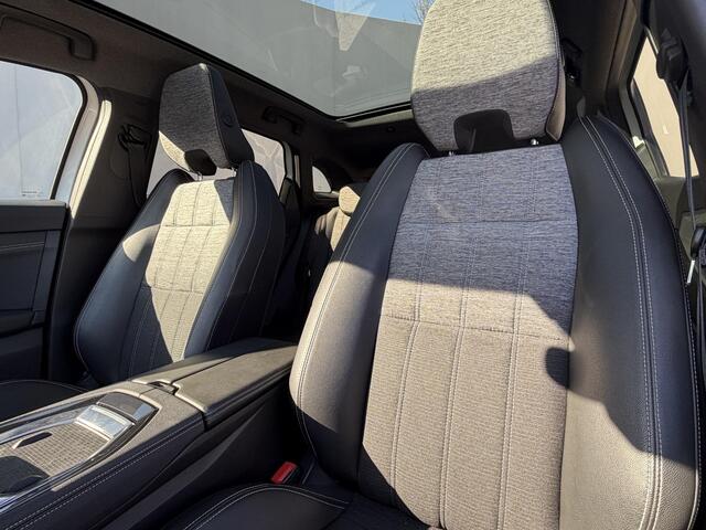 Renault Austral E-Tech full hybrid 200 techno / Panoramadak / Fabrieksgarantie tot 03-2027 / 360 Camera / Adaptieve Cruise / Dodehoek / Navigatie / Apple Carplay & Android Auto / DAB /