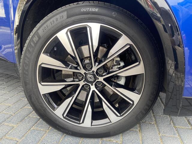 Renault Austral 1.2 E-Tech full hybrid 200 techno / PACK SAFETY / DEALER ONDERHOUDEN /