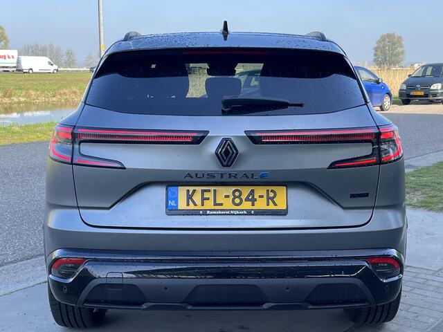 Renault Austral 1.2 E-Tech 200PK iconic esprit Alpine Mat-grijs / Winterpakket / 360 Camera /Elektr. achterklep