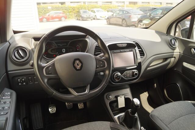 Renault CAPTUR 0.9 TCe Intens Pack Premium -LED-ECC-NAVI-PDC-
