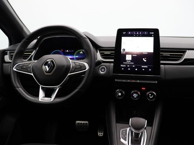 Renault CAPTUR 1.6 E-Tech full hybrid 145 E-Tech engineered | Achteruitrijcamera | Parkeersensoren voor en achter | Cruise control | Climate control |