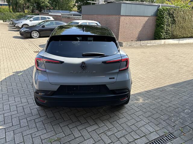 Renault CAPTUR 1.6 E-Tech full hybrid 145 techno