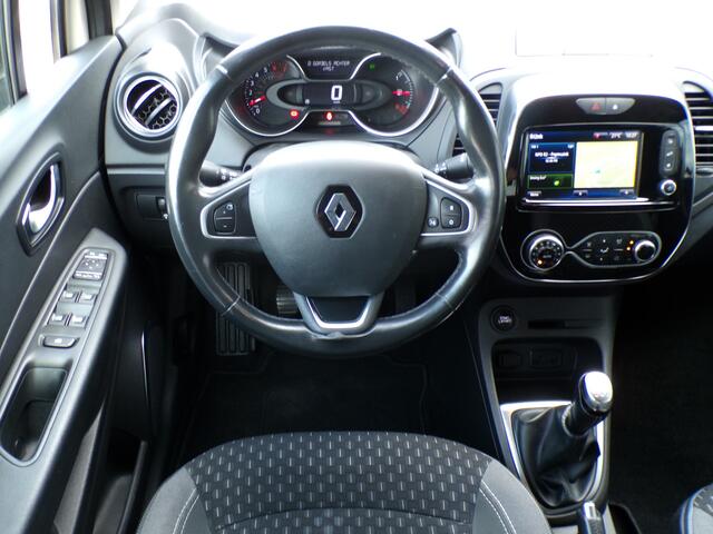 Renault CAPTUR 0.9 TCe Intens, Trekhaak / Camera + Sensoren / Navigatie / Android Auto / Keyless / Full LED. / Climate Control / 17'' LMV