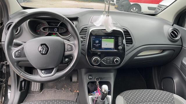 Renault CAPTUR TCe 90 Intens | BOSE Audio | Achteruitrijcamera | Navigatie |