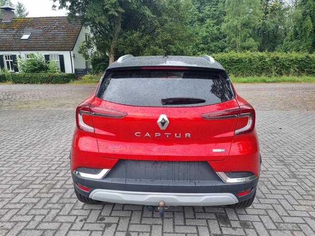 Renault CAPTUR E-TECH Plug-In Initiale Paris SHZ Led Nav