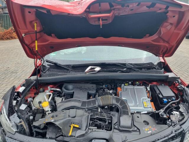 Renault CAPTUR E-TECH Plug-In Initiale Paris SHZ Led Nav