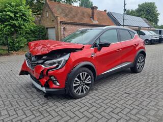 renault-captur-e-tech-plug-in-initi