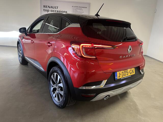 Renault CAPTUR 1.0 TCe 100 Intens APPLE CARPLAY / ANDROID AUTO / CLIMATE CONTROLE / NAVIGATIE / CRUISE CONTROLE / PARKEERSENSOREN.