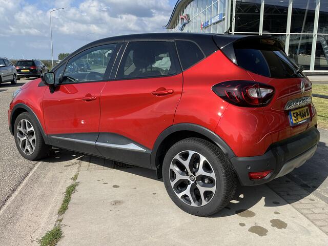 Renault CAPTUR 1.2 TCe Intens / Dealer onderhouden / Automaat / 1e. eigenaar / Door ons geleverd / Camera / PDC V+A / 17'' LMV /