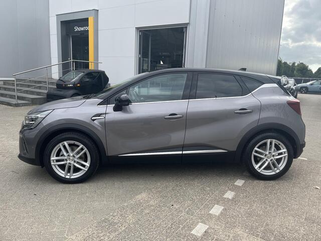 Renault CAPTUR 1.6 E-Tech full hybrid 145 iconic / LEDER / CAMERA 360 / PARKEERSENSOREN VOOR EN ACHTER / BOSE GELUIDSSYSTEEM / SCHUIF KANTELDAK