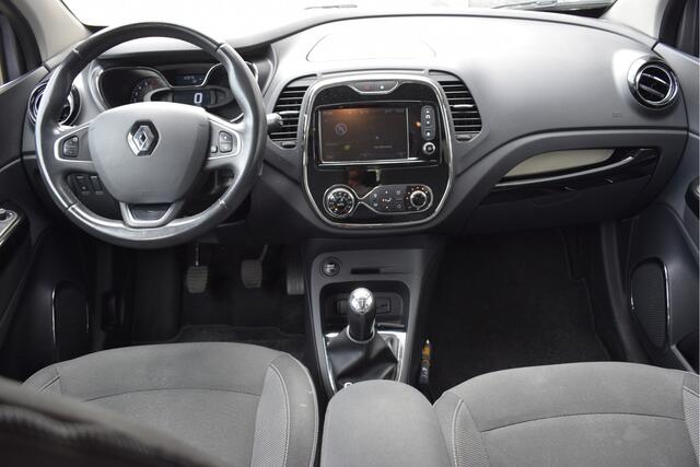 Renault CAPTUR 0.9 TCe Dynamique Camera, Navi, Keyless, Climate control