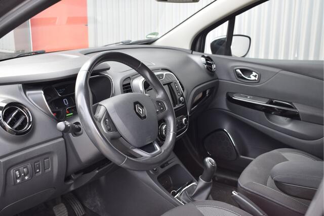 Renault CAPTUR 0.9 TCe Dynamique Camera, Navi, Keyless, Climate control