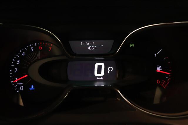 Renault CAPTUR 1.2 TCe Xmod | Camera | Lederen bekleding | Automaat | Trekhaak | Navigatie | Climate control |