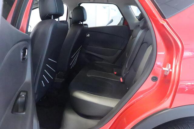 Renault CAPTUR 1.2 TCe Xmod | Camera | Lederen bekleding | Automaat | Trekhaak | Navigatie | Climate control |