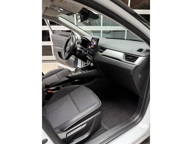 Renault CAPTUR 1.6 E-Tech Hybrid 145 Zen