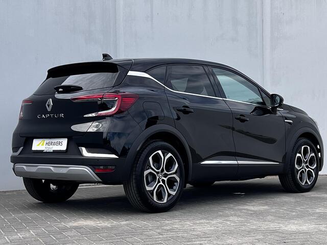 Renault CAPTUR 1.3 mild hybrid 140 techno / Weinig km / 1.200 kg trekgewicht / Navigatie groot scherm / BOSE audio / Adaptieve CC / Climate control / Apple Carplay Android / 18" LM wielen /