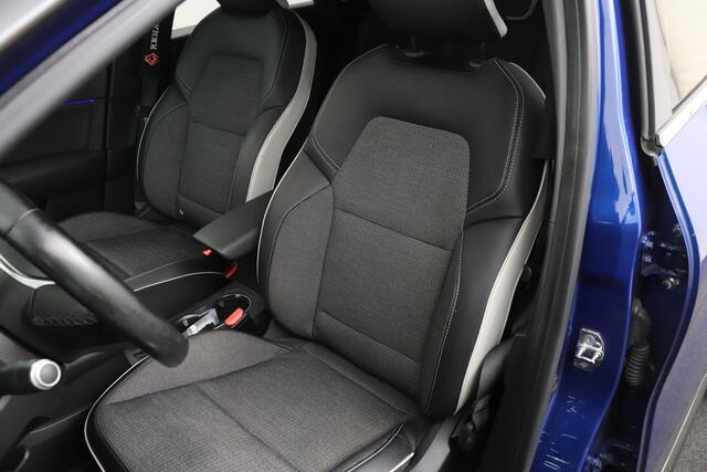 Renault CAPTUR 1.0 101 PK TCe Intens Half-Lederen Stoelen Carplay Park.sens
