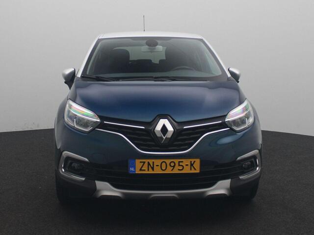 Renault CAPTUR TCe 90 Intens | Trekhaak | R-link Navigatie | Easy Life Pack met achteruitrijcamera + sensoren rondom | Two-tone metaalkleur | Climate Control | 17" lichtmetalen velgen |
