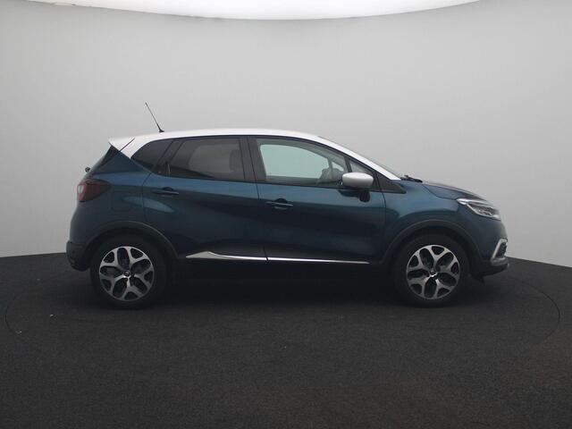 Renault CAPTUR TCe 90 Intens | Trekhaak | R-link Navigatie | Easy Life Pack met achteruitrijcamera + sensoren rondom | Two-tone metaalkleur | Climate Control | 17" lichtmetalen velgen |