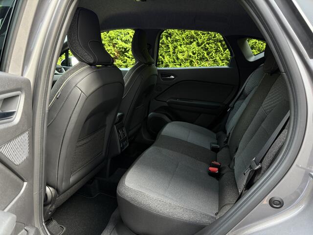 Renault CAPTUR 1.3 Mild-Hybrid 160pk Automaat Techno l ACC l CAMERA l ECC l LED l NAVI l STOEL/STUUR-VERW. l 4.000km