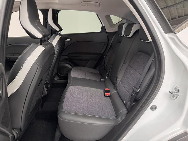 Renault CAPTUR 1.6 E-Tech Hybrid 160 Intens | Rondomzicht Camera | Navi | Bose | Panoramadak |