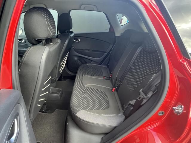 Renault CAPTUR TCe 150 pk Intens AUTOMAAT | DEALER ONDERHOUDEN | LED LAMPEN | LM VELGEN | CLIMATE EN CRUISE CONTROL | TREKHAAK | SENSOREN V+A | CAMERA | LM VELGEN |