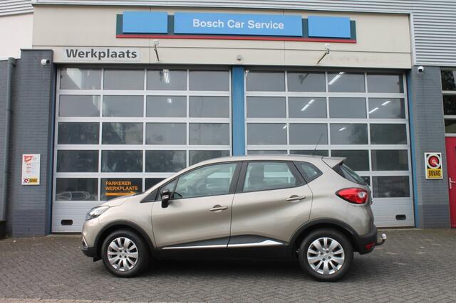 Renault CAPTUR 0.9 TCE LIMITED Parkeer sensoren / Cruise control / Trekhaak