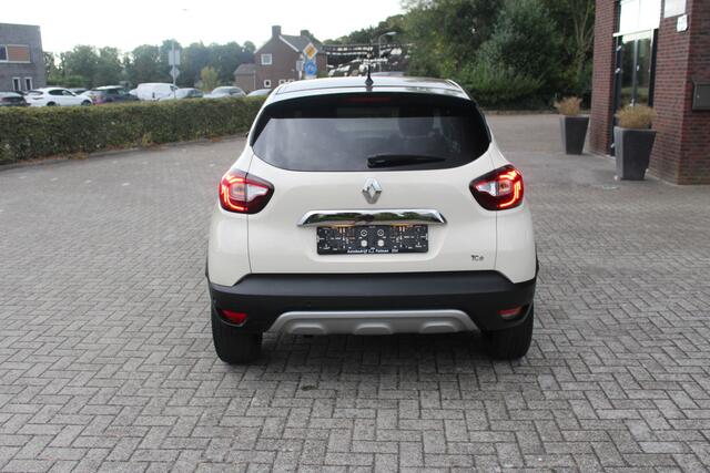 Renault CAPTUR 1.2 TCe Edition One Clima-Cruise-Led verlichting-Navi-Camera-Leder-Bose 10.000 KM !!