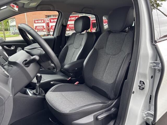 Renault CAPTUR 0.9 TCe Intens | Navigatie | Camera | Dodehoek Detectie | LED Koplampen | Park. Sensoren | Keyless Entry | Cruise & Climate Control | Rijklaarprijs!