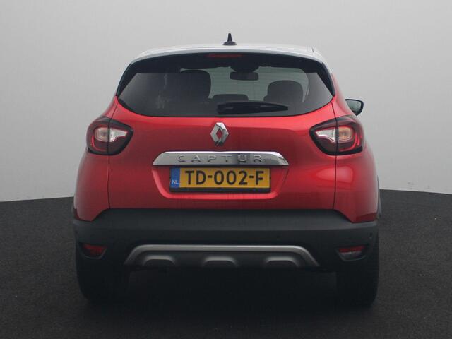 Renault CAPTUR TCe 120 EDC Automaat Intens | Easy Life Pack met parkeersensoren rondom en achteruitrijcamera | R-Link Navigatie | Pack Premium | Two-tone metaalkleur |