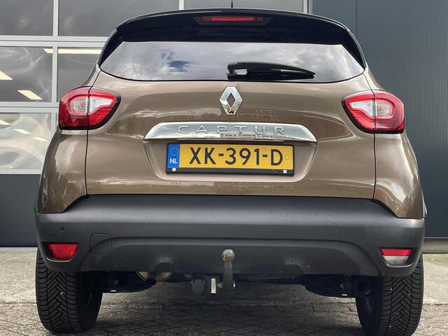 Renault CAPTUR 1.2 TCe Dynamique Automaat - Navigatie - Climate Control - Trekhaak - Lichtmetalen velgen