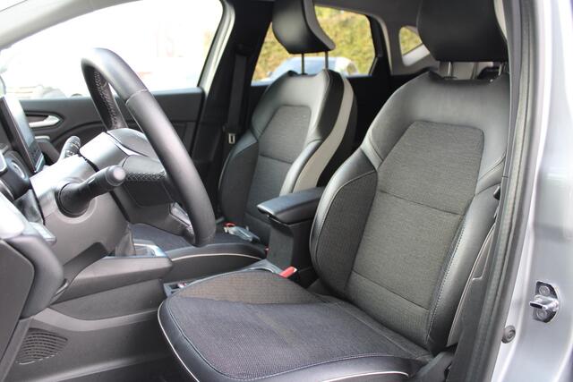 Renault CAPTUR 1.0 TCe 90 Intens | PARKEERSENSOREN | CLIMATE CONTROL | CRUISE CONTROL | APPLE CARPLAY