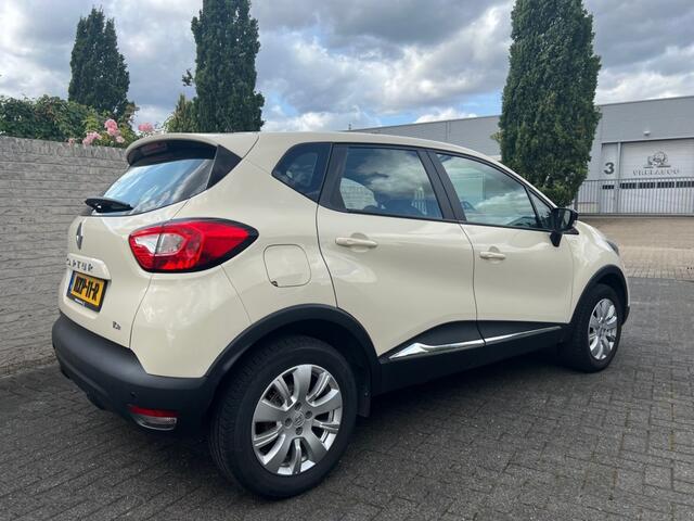 Renault CAPTUR 0.9 TCE LIMITED