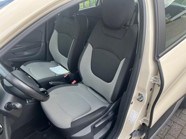 Renault CAPTUR 0.9 TCE LIMITED