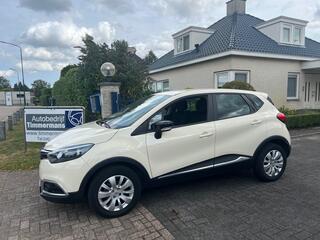 renault-captur-0.9-tce-limited