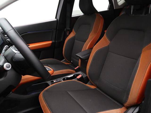 Renault CAPTUR E-Tech Plug-in Hybrid 160pk Intens Automaat Cruise | Climate | Navi | Parkeersens. achter