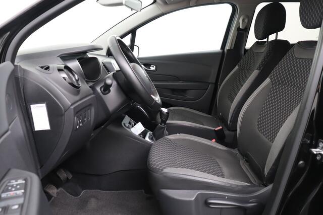 Renault CAPTUR 0.9 90 PK TCe Intens Camera Trekhaak Dodehoek 17'LMV LED