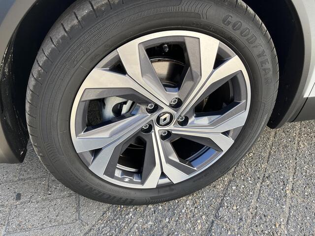 Renault CAPTUR 1.6 E-Tech Hybrid 145 R.S. Line / CAMERA / NAIVAGATIE MULTIMEDIA GROOT SCHERM / LICHTMETALEN VELGEN 18 INCH ZWARTE INLEG