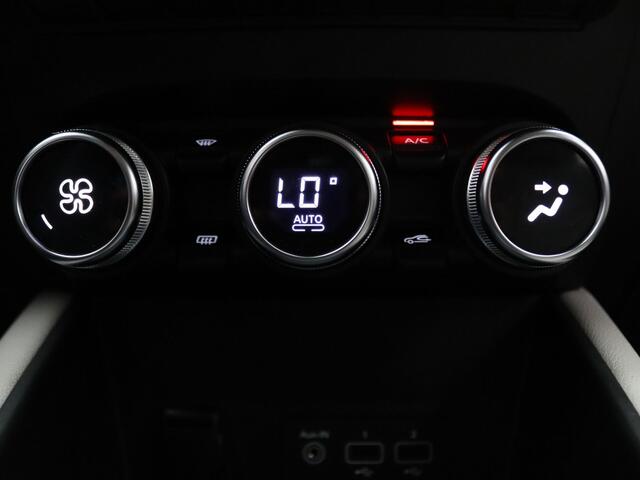 Renault CAPTUR TCe 130pk Initiale Paris EDC/Automaat BOSE | 360° Camera | Adapt. Cruise | Parkeersens. v+a | Stoel-/stuurverw. | Trekhaak