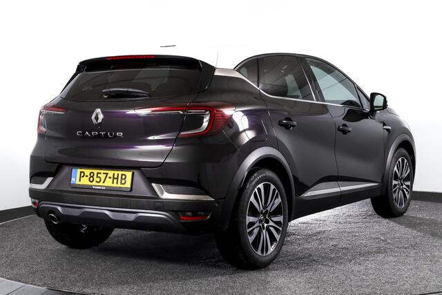 Renault CAPTUR 1.3 TCe 155 PK Initiale Paris - Automaat | Adapt. Cruise | Bose | Stoelverw. | PDC | Camera | NAV+App. Connect | ECC | LM 18" | Afn. Trekhaak |