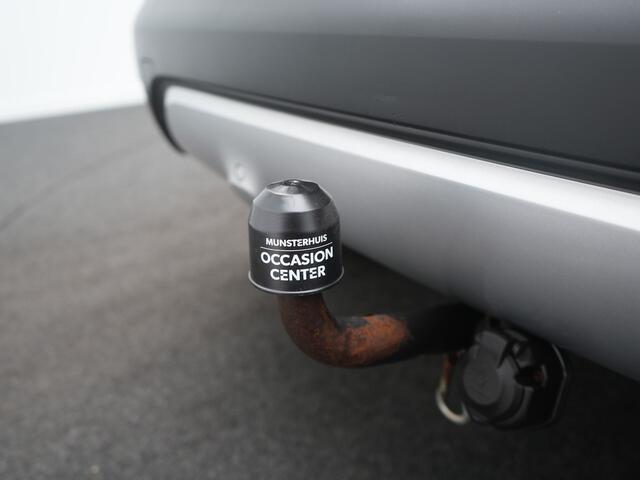 Renault CAPTUR TCe 120 EDC Xmod - RIJKLAARPRIJS - Automaat - All Seasonbanden - Trekhaak - Achteruitrijcamera