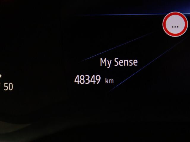 Renault CAPTUR 155pk TCe Initiale Paris Automaat 360° Camera | Adapt. Cruise | Navi | Parkeersens. v+a | Stoel-/stuurverw.