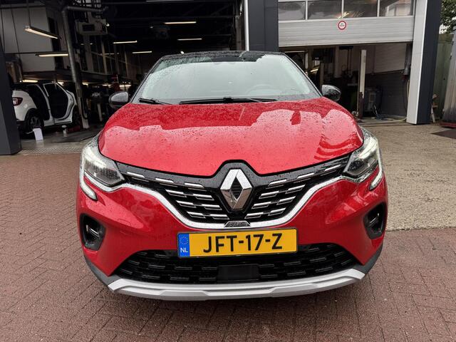Renault CAPTUR 1.6 E-Tech plug-in hybrid 160 Initiale Paris