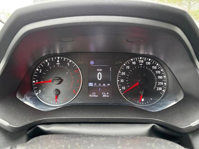 Renault CAPTUR 1.3 TCe 140 Zen